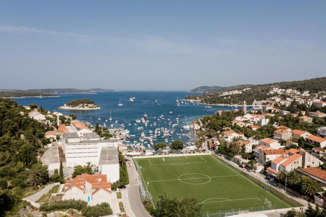 Apartment Sunny Elza 2 Hvar Town Eksteriør billede